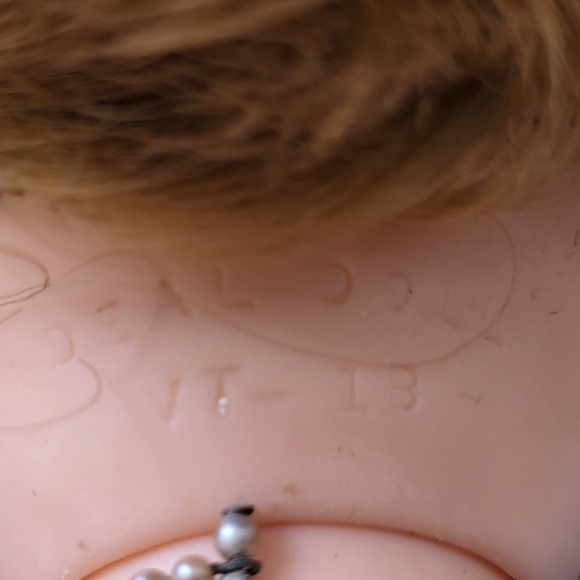 Antique Miss Revlon Doll - Picture 16 of 16